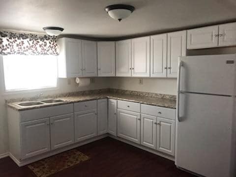 Building Photo - No Pets please! Cute and cozy home with a country feel!