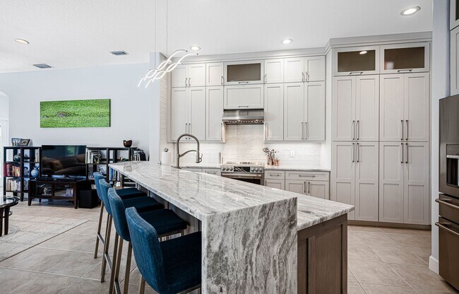 Building Photo - 956 Scherer Way