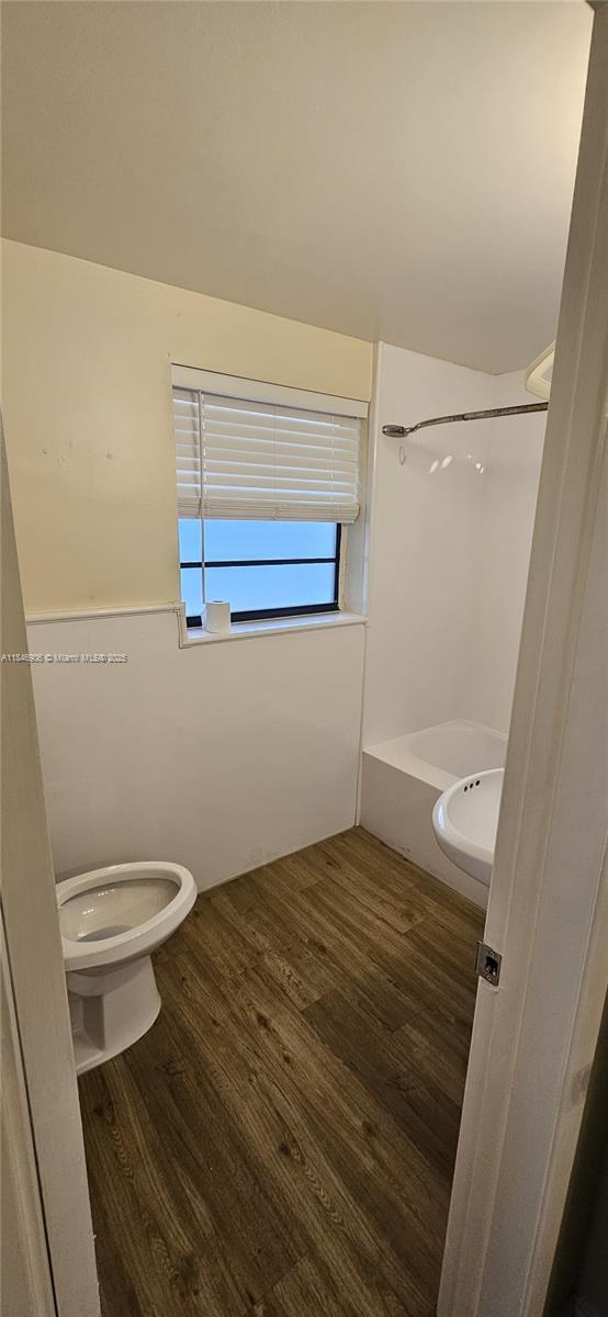Building Photo - 4144 El Mar Dr