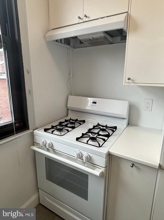 Building Photo - 1010 25th St NW