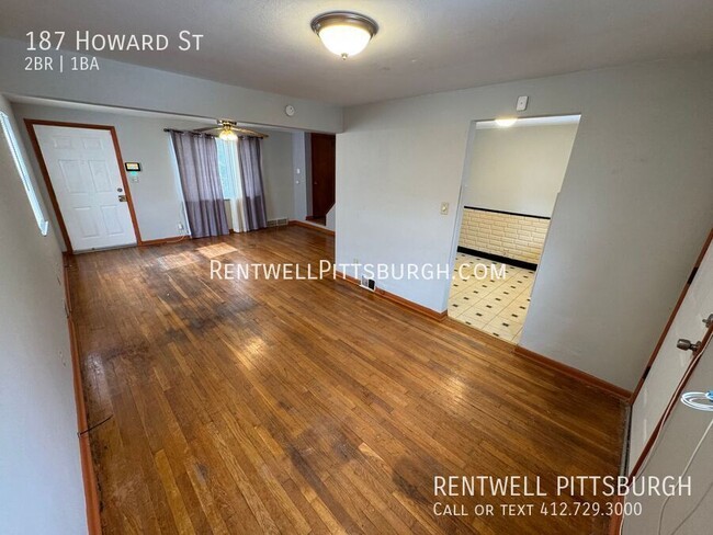 Building Photo - 2 Bedroom Home in Penn Hills