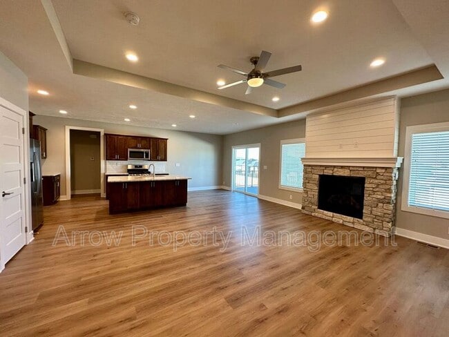 Building Photo - 8709 S 82nd St