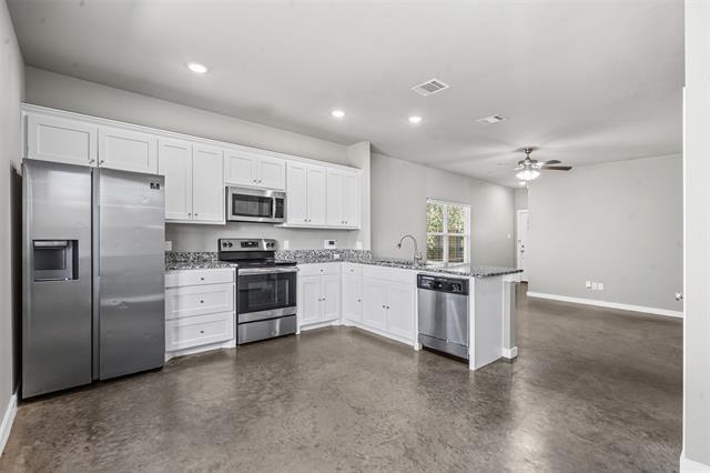 Building Photo - 708 S Rusk Ave