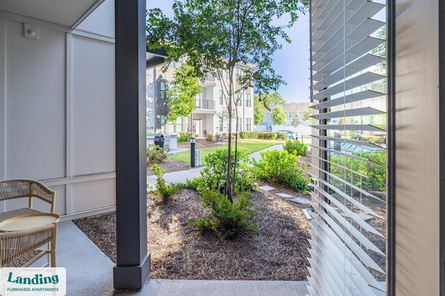 Building Photo - 1559 W 9 Mile Rd