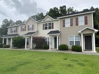 Building Photo - 364 Hunting Green Dr