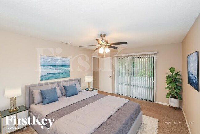 Building Photo - 798 Gilda Dr