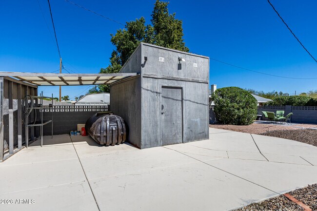 Building Photo - 9832 N 29th St