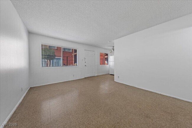 Building Photo - 521 S Maryland Pkwy