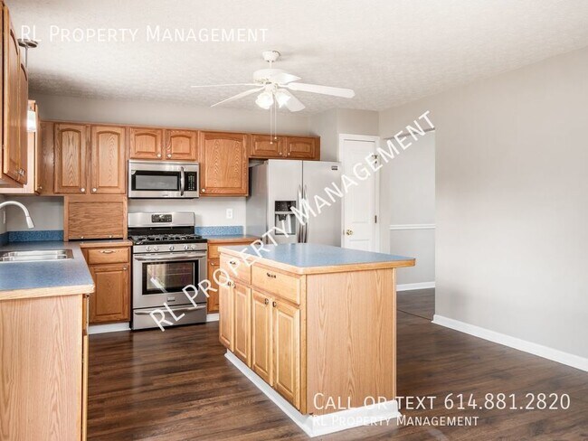 Building Photo - Beautiful 4 bedroom 2.5 bathroom home in M...