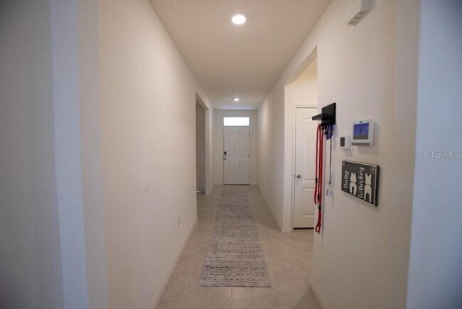 Building Photo - 5062 Foxglove Cir