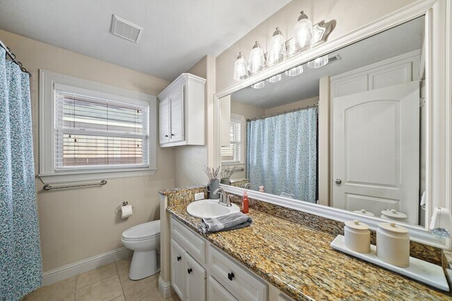 Building Photo - 5427 Stillbrooke Dr