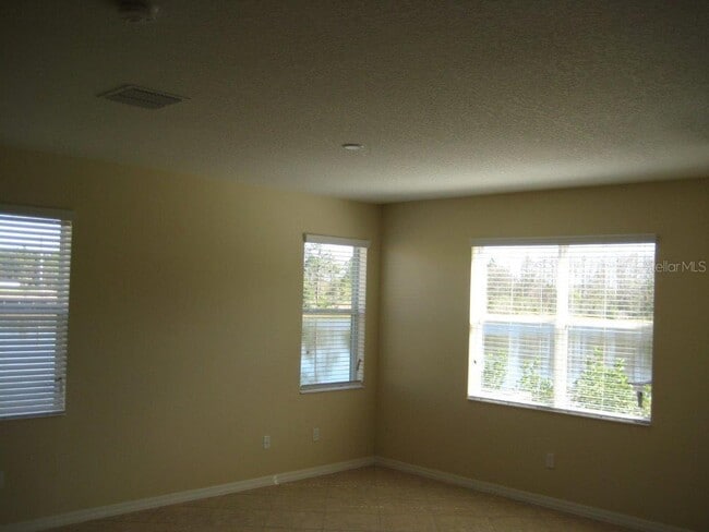 Building Photo - 3245 Rodrick Cir