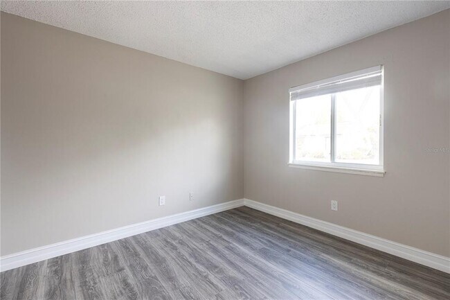 Building Photo - 3805 Cortez Cir