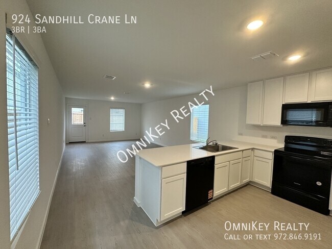 Building Photo - 924 Sandhill Crane Ln