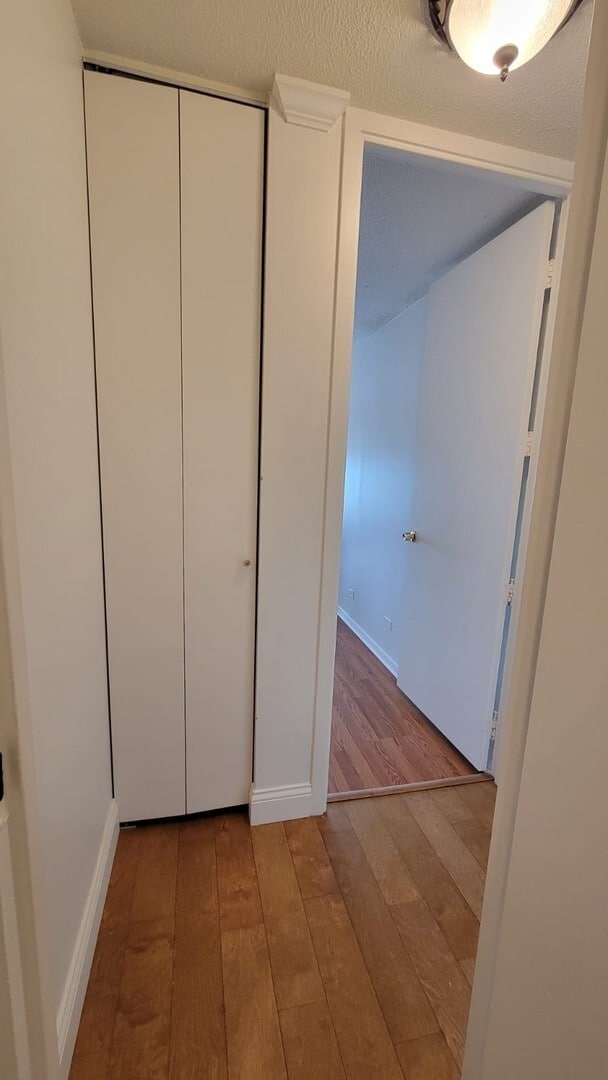 Building Photo - 1340 N Dearborn St