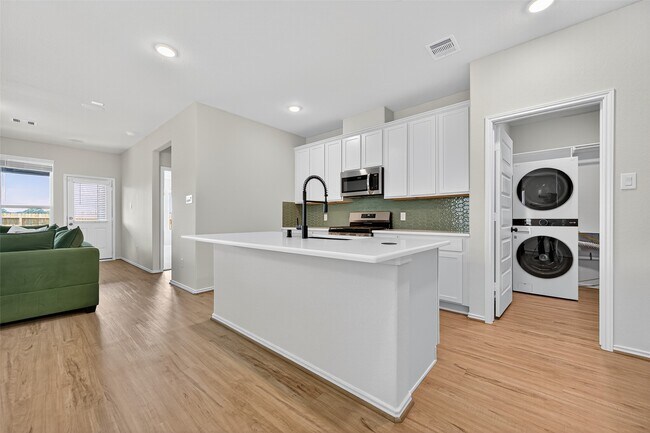 Building Photo - 22827 Xanthos St