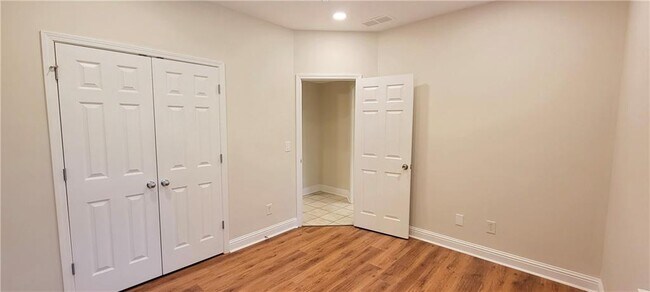 Building Photo - 1288 Creekside Terrace SE