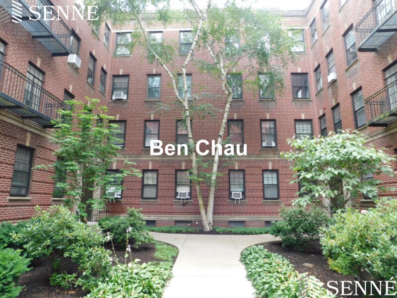 Building Photo - 36 Linnaean St