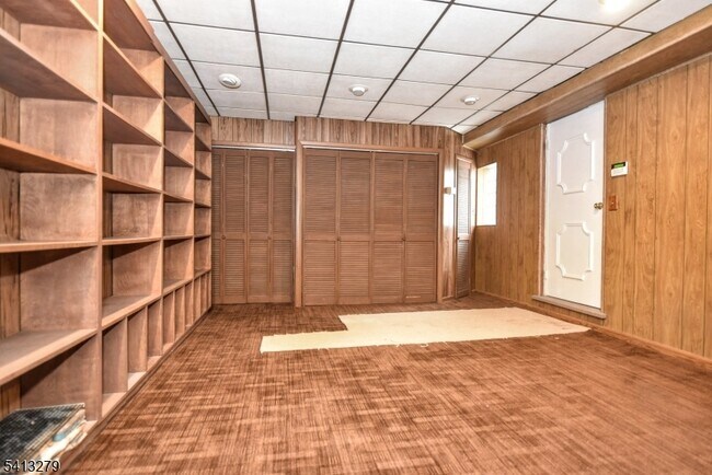 Building Photo - 411 10th St