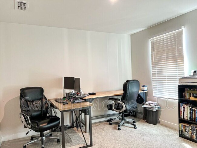 Building Photo - 111 Sylvester St