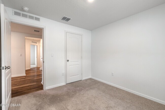 Building Photo - 1009 Rosetta Dr
