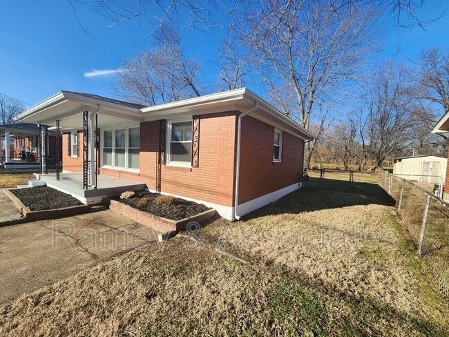 Building Photo - 4507 Dover Rd