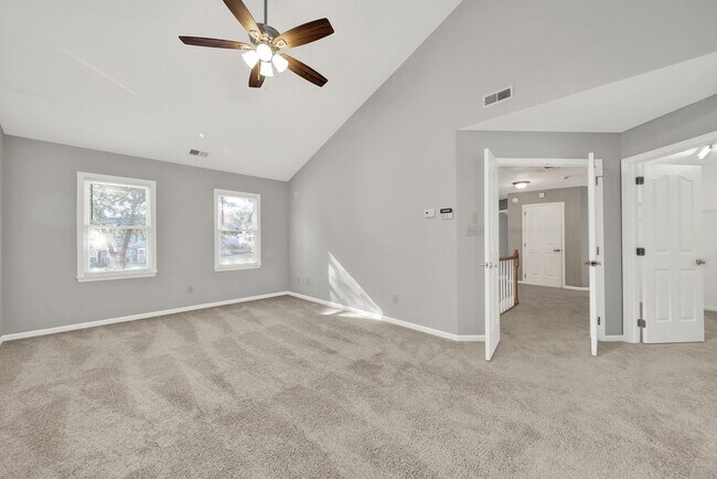 Building Photo - Charming home in South Charlotte