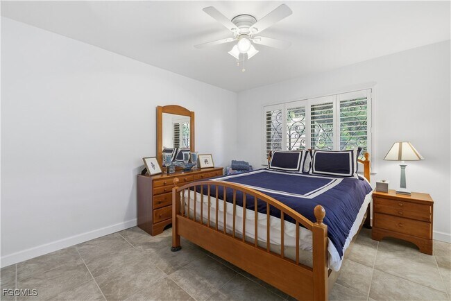 Building Photo - 5829 Wild Fig Ln