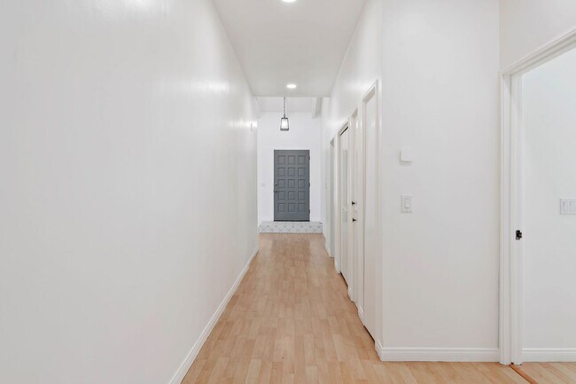 Building Photo - RARELY AVAILABLE: MONTECITO  UNION SCHOOL ...