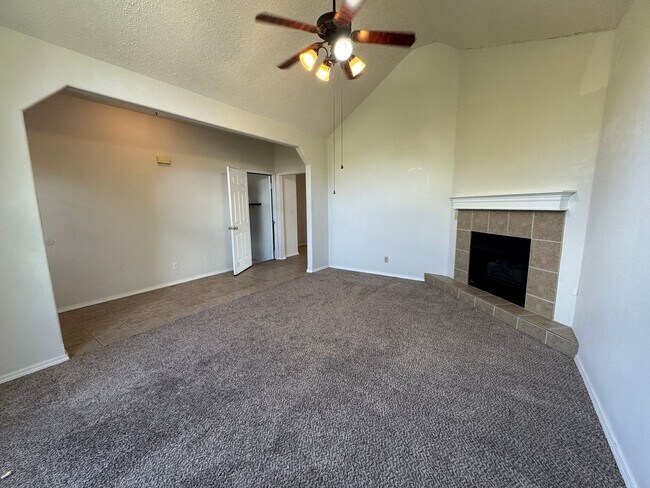 Building Photo - 318 Carmel Valley Way