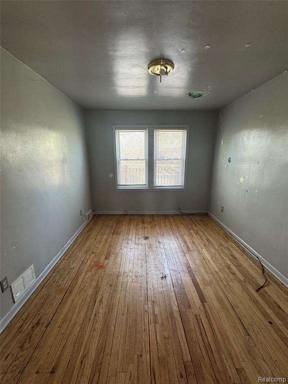 Building Photo - 15791 Cherrylawn St
