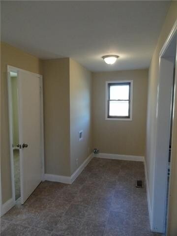 Building Photo - 1319 Searcy St