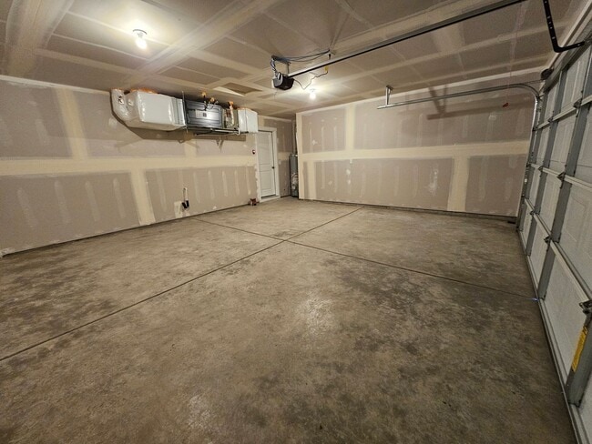 Building Photo - New Construction 3 bed 2 bath Single Story