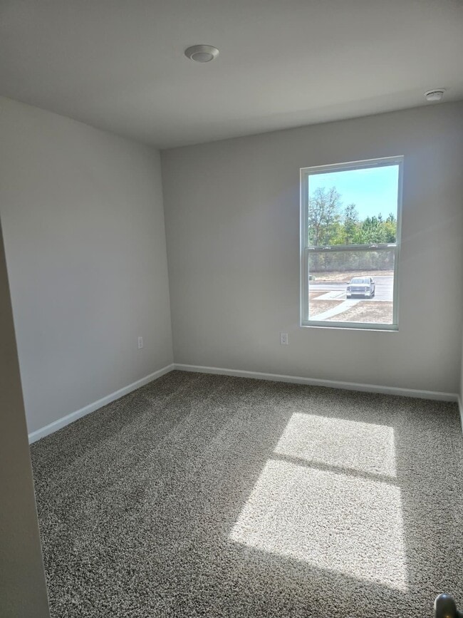 Building Photo - 190 Turpentine Dr