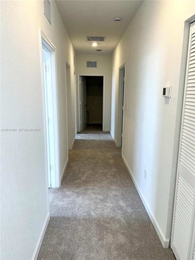 Building Photo - 2929 SE 23rd Ave