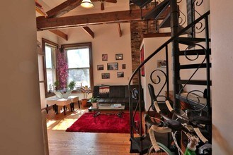 Interior Photo - 2 Langdon St