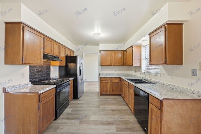 Building Photo - 911 Wellridge Dr