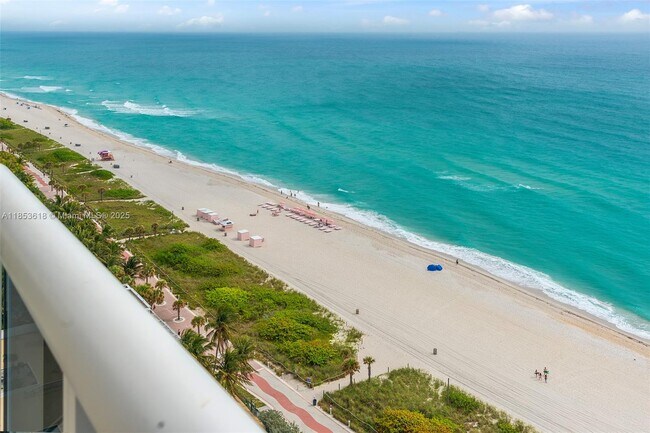 Building Photo - 4779 Collins Ave