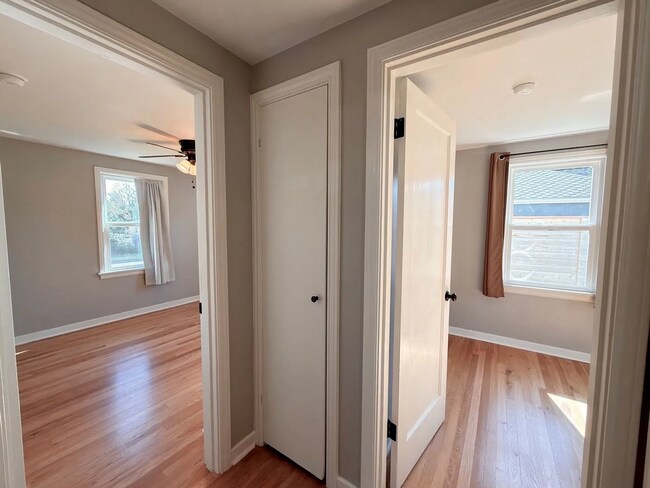 Building Photo - This spacious four-bedroom, two-bathroom