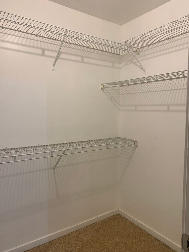 Building Photo - 2-Bedroom, 2-Bath Condo for Rent