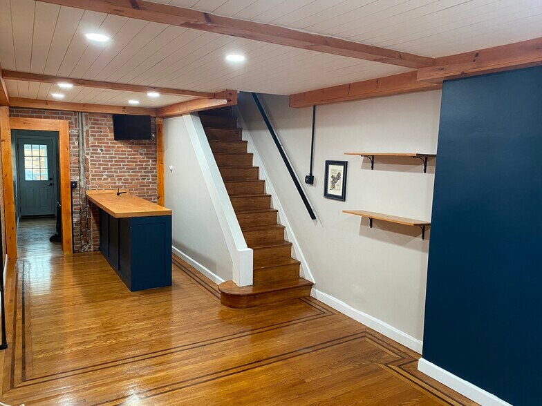 Building Photo - 2309 Gaul St