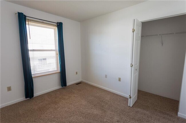 Building Photo - 3304 Timberglen Dr