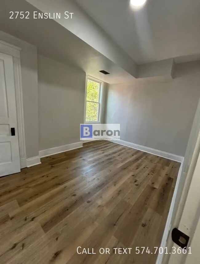 Building Photo - 2752 Enslin St