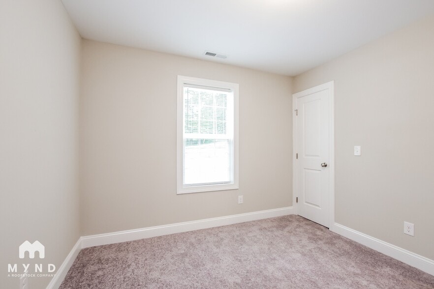 Building Photo - 4250 Burgin St