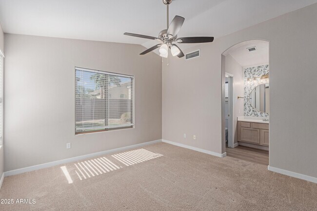 Building Photo - 1058 West Swan Drive