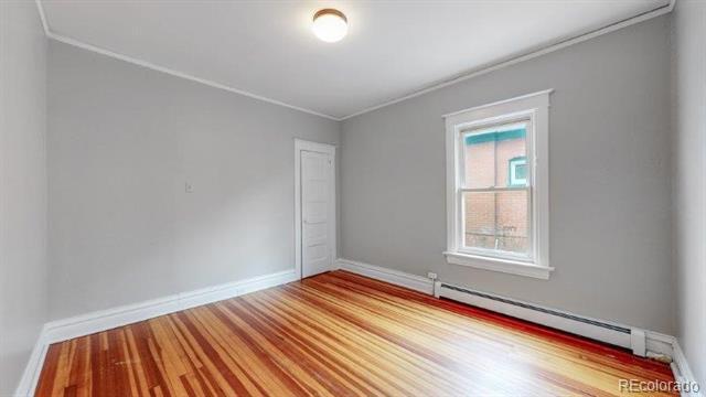 Building Photo - 218 S Emerson St