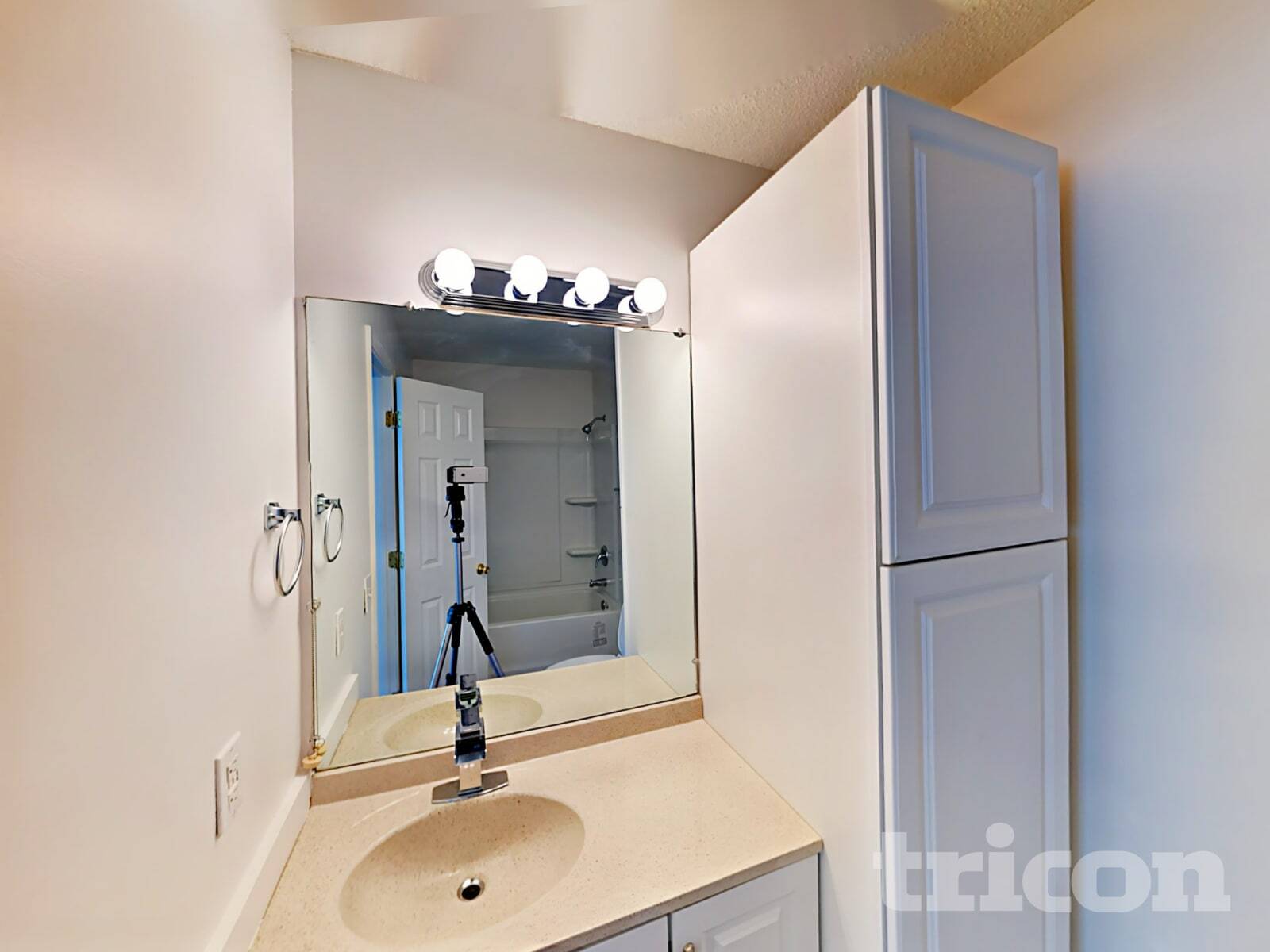 Building Photo - 244 Chastain Way