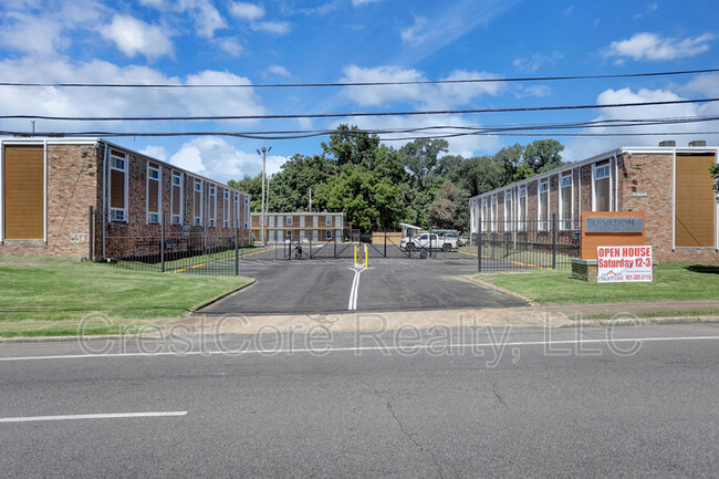 Building Photo - 3379 Overton Crossing St