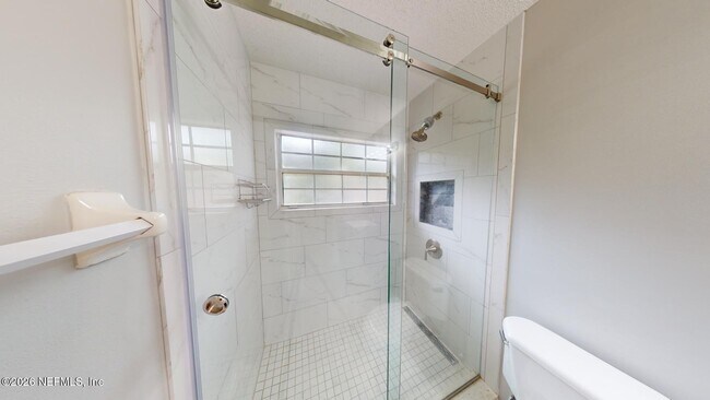 Building Photo - 12644 Thicket Ridge Dr