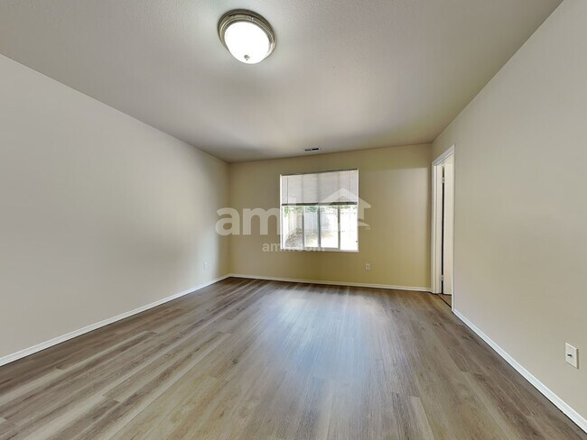 Building Photo - 13310 120th Ave E